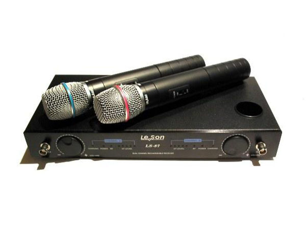 51077 LS - 87 zestaw dwch mikrofonw bezprzewodowych ( z adowark )